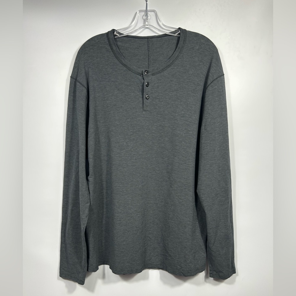 Lululemon Men’s Metal Vent Tech Long Sleeve Shirt Gym Run Free 3 Button Size XL